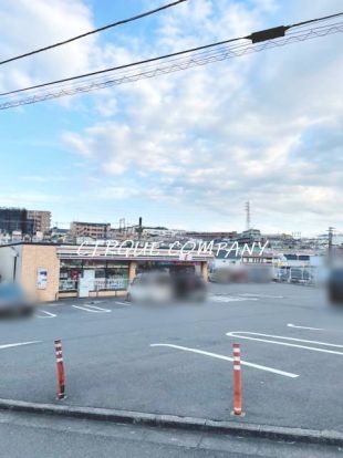 セブンイレブン 横浜本村南店の画像