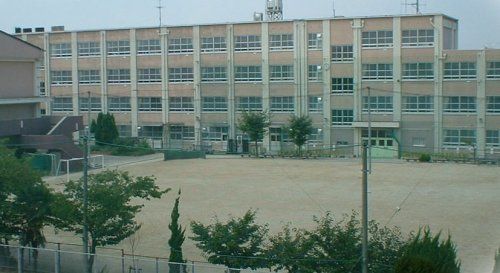 名古屋市立中根小学校の画像