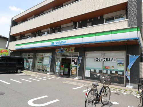 ファミリーマート菅野1丁目店の画像