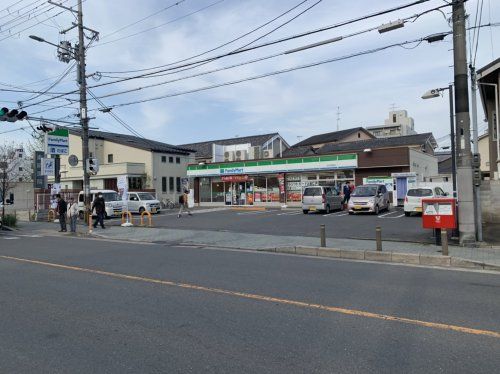 ファミリーマート 伏見中書島店の画像