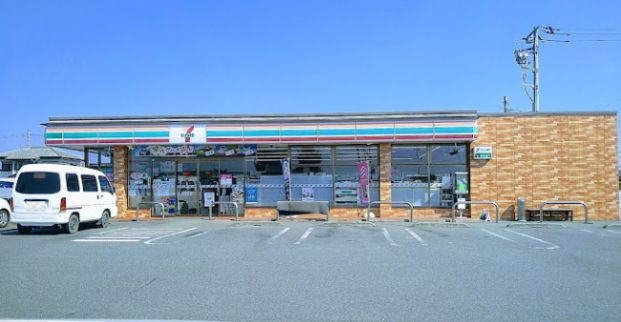 セブンイレブン 前橋野中町店の画像