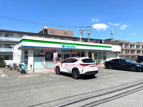 ファミリーマート 博多吉塚三丁目店の画像