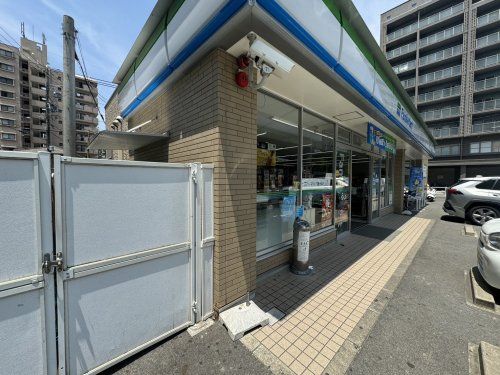 ファミリーマート昭和鶴舞二丁目店の画像