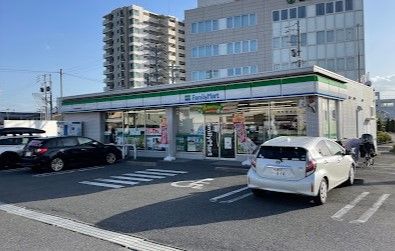 ファミリーマート 西枇杷島警察署前店の画像