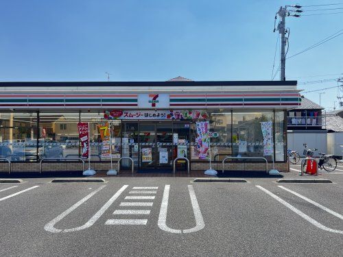 セブンイレブン 一宮平和1丁目店の画像