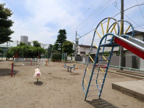 菅野児童公園の画像