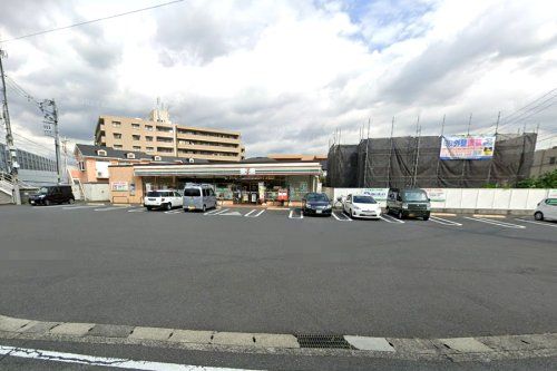 セブンイレブン 横浜川島町西店の画像