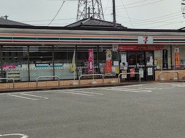 セブンイレブン戸田笹目中学校前店の画像