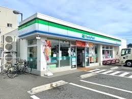 ファミリーマート 関越練馬インター店の画像