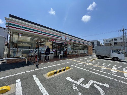 セブンイレブン 東大阪小若江4丁目店の画像