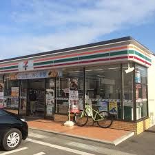 セブンイレブン 高松三谷町店の画像