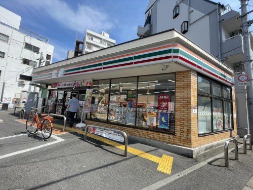 セブンイレブン 近鉄布施駅南店の画像