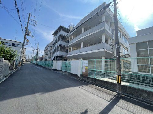 東大阪市立上小阪中学校の画像