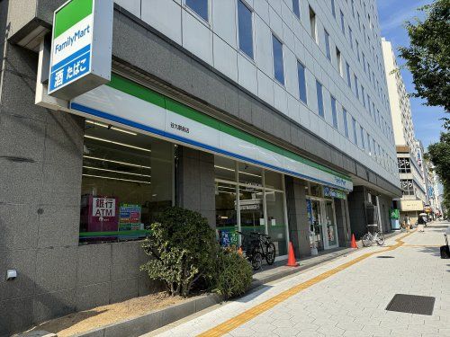 ファミリーマート 谷九駅前店の画像