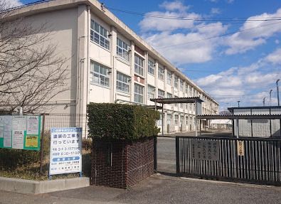 岐阜市立長森中学校の画像