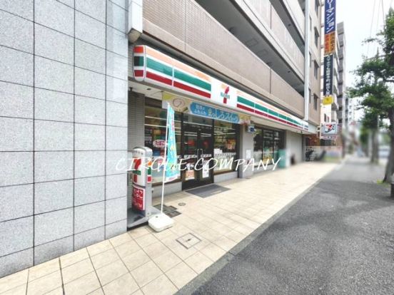 セブンイレブン 横浜宮元町2丁目店の画像