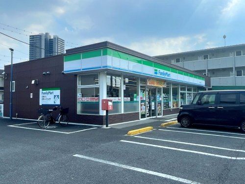 ファミリーマート ふじみ野駒林店の画像