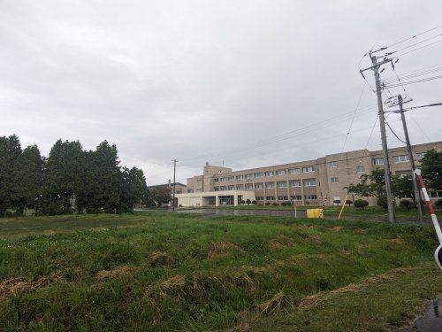 由仁町立由仁小学校の画像