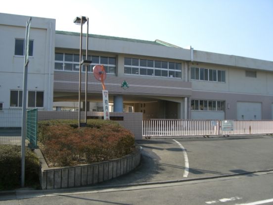 下野市立 緑小学校の画像