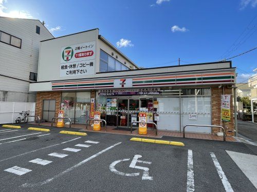 セブンイレブン 大阪高殿6丁目店の画像