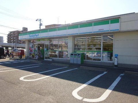 ファミリーマート 大野木店の画像