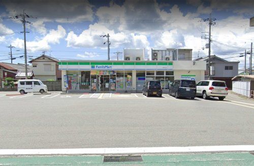 ファミリーマート 小野本町店の画像