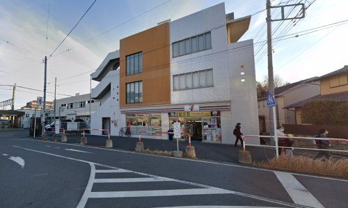 セブンイレブン 川越南古谷店の画像