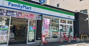 ファミリーマート 福岡薬院店の画像
