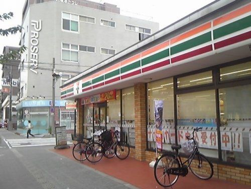  セブンーイレブン大阪塚本３丁目店の画像