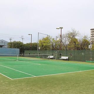 大東市立テニスコートの画像