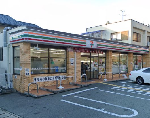 セブンイレブン 西宮瓦林町店の画像