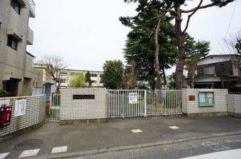 東村山市立萩山小学校の画像