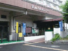 東村山市立萩山図書館の画像