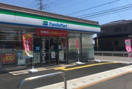 ファミリーマート 狭山堀兼店の画像