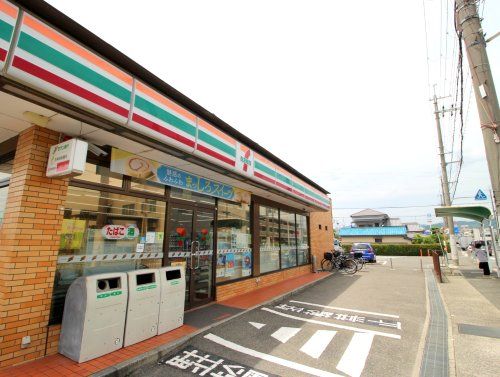 セブンイレブン 高槻大冠町店の画像