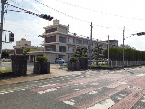 井原市立木之子小学校の画像