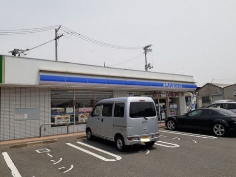 ローソン 尾道新高山店の画像