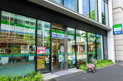 ファミリーマート 神田須田町二丁目店の画像