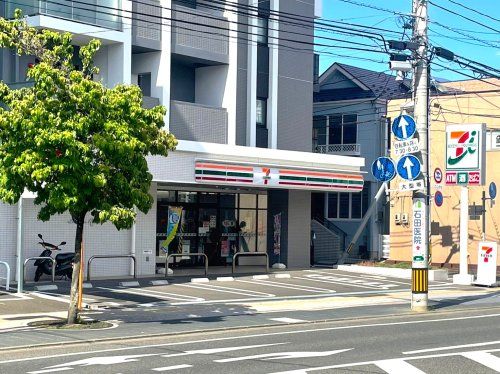 セブンイレブン 仙台連坊1丁目店の画像