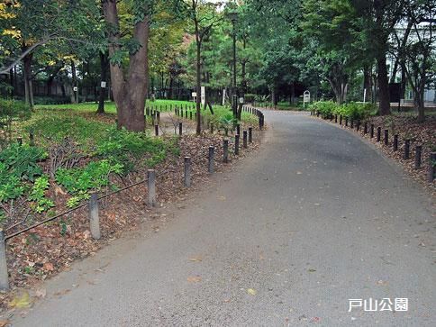 戸山公園の画像