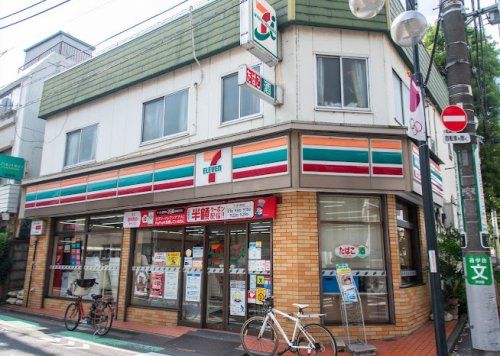 セブンイレブン 上原店の画像