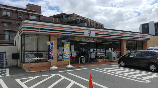 セブンイレブン 足立扇3丁目店の画像