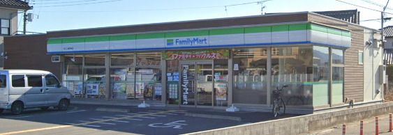 ファミリーマート 児玉工業団地店の画像