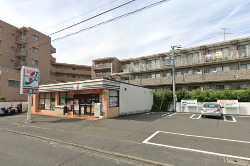 セブンイレブン 横浜馬場5丁目店の画像