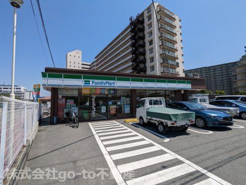 ファミリーマート 土山駅前店の画像