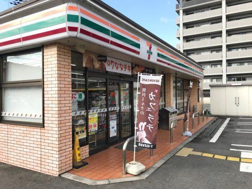 セブンイレブン 守山吉身5丁目店の画像