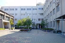 高槻市立冠小学校の画像