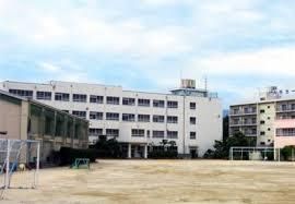 高槻市立土室小学校の画像