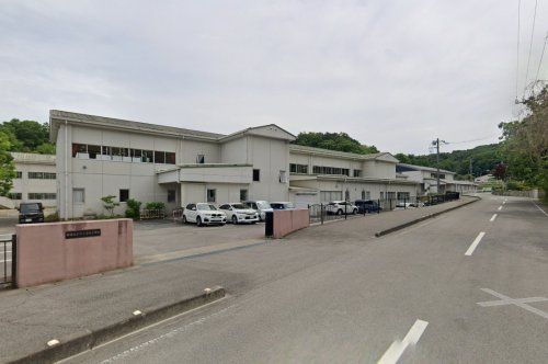 荒川小学校の画像