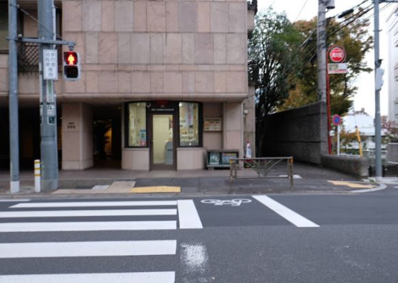 渋谷警察署日赤病院前交番の画像